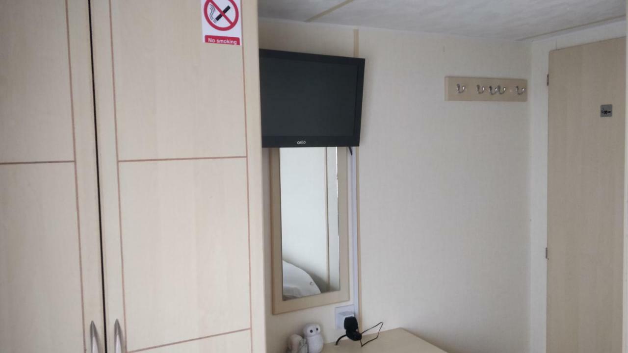 6 Berth Silver Beach Oasis Large Veranda Ingoldmells Bagian luar foto